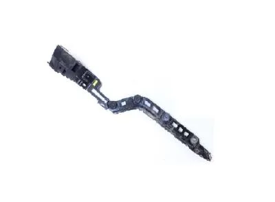 VOLKSWAGEN – ARKA TAMPON BRAKETİ SAĞ PASSAT 2011-