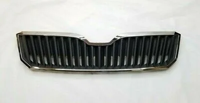 SKODA – ÖN PANJUR ( KROM ÇERÇEVELİ ) SUPERB 2013-