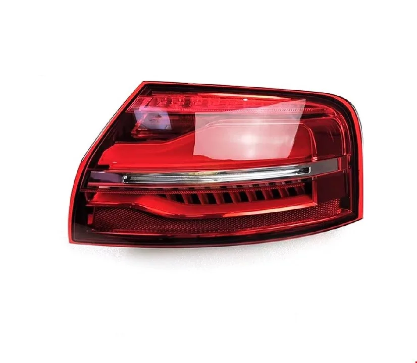 AUDİ – DIŞ STOP LAMBASI SAĞ A8 2014-