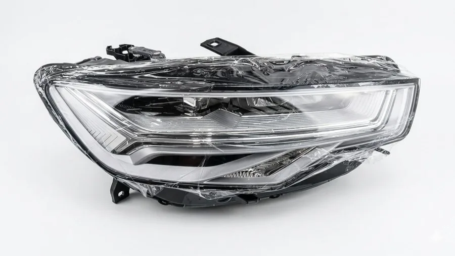 AUDİ – ÖN FAR SET ( MATRİX LED DOLU DÖNÜŞÜM FARI)A6 2013-