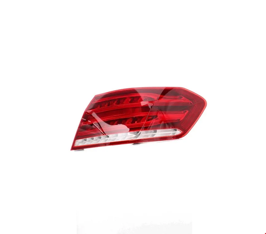 MERCEDES – STOP LAMBASI DIŞ SAĞ W212 2013-