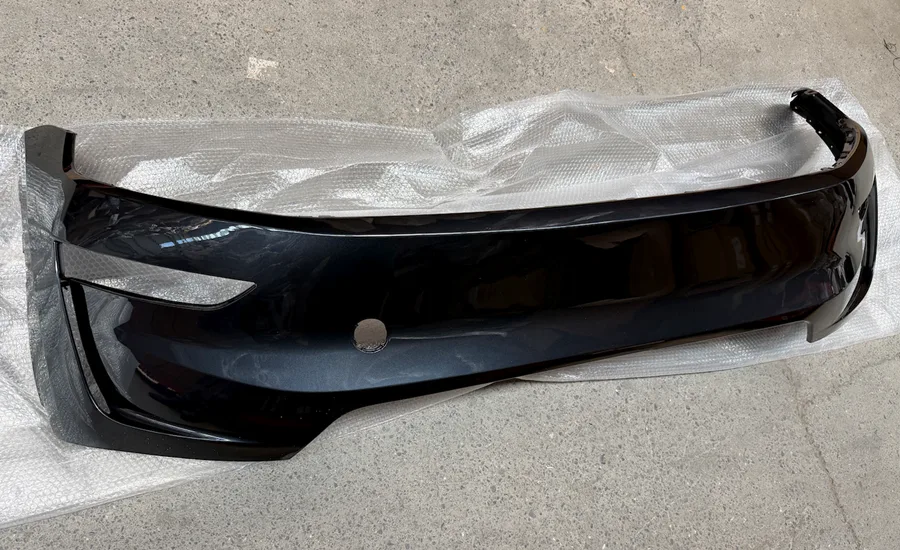 TESLA – ÖN TAMPON (GRİ BOYALI) YENİ MODEL Y 2025-